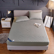 Quilted Waterproof Fitted Single Piece Non-slip Mattress Dust Cover
