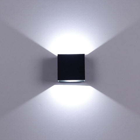 Nordic style wall light